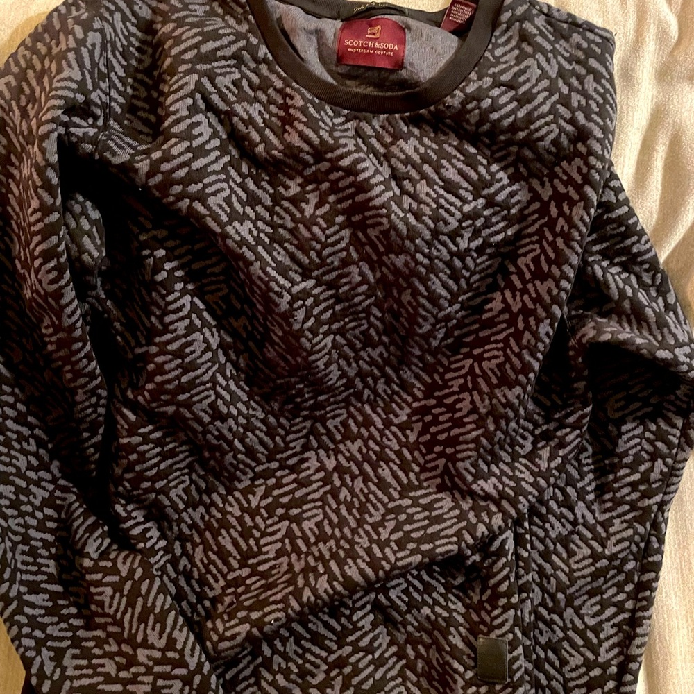 Scotch and soda black & grey men’s sweater